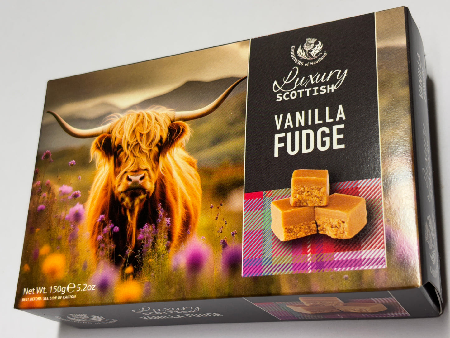 Select Sweets Luxury Scottish Vanilla Fudge box featuring a Highland cow and fudge pieces
