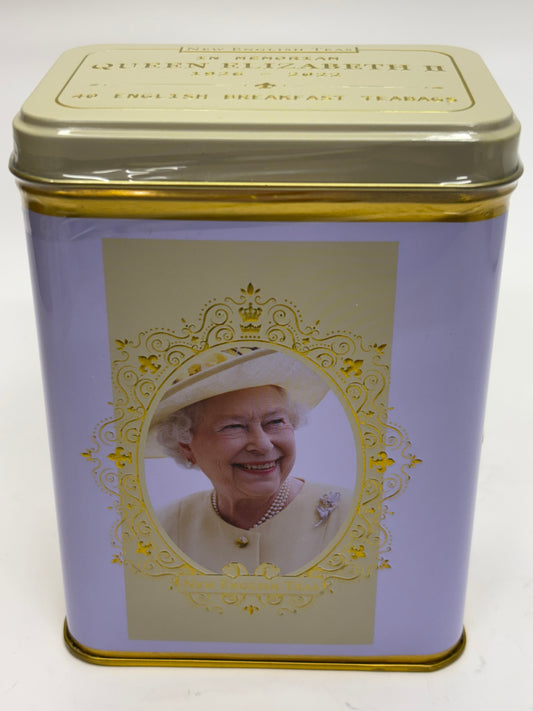 Select Sweets Queen Elizabeth tea tin with a gold lid and portrait of Queen Elizabeth on a lavender background