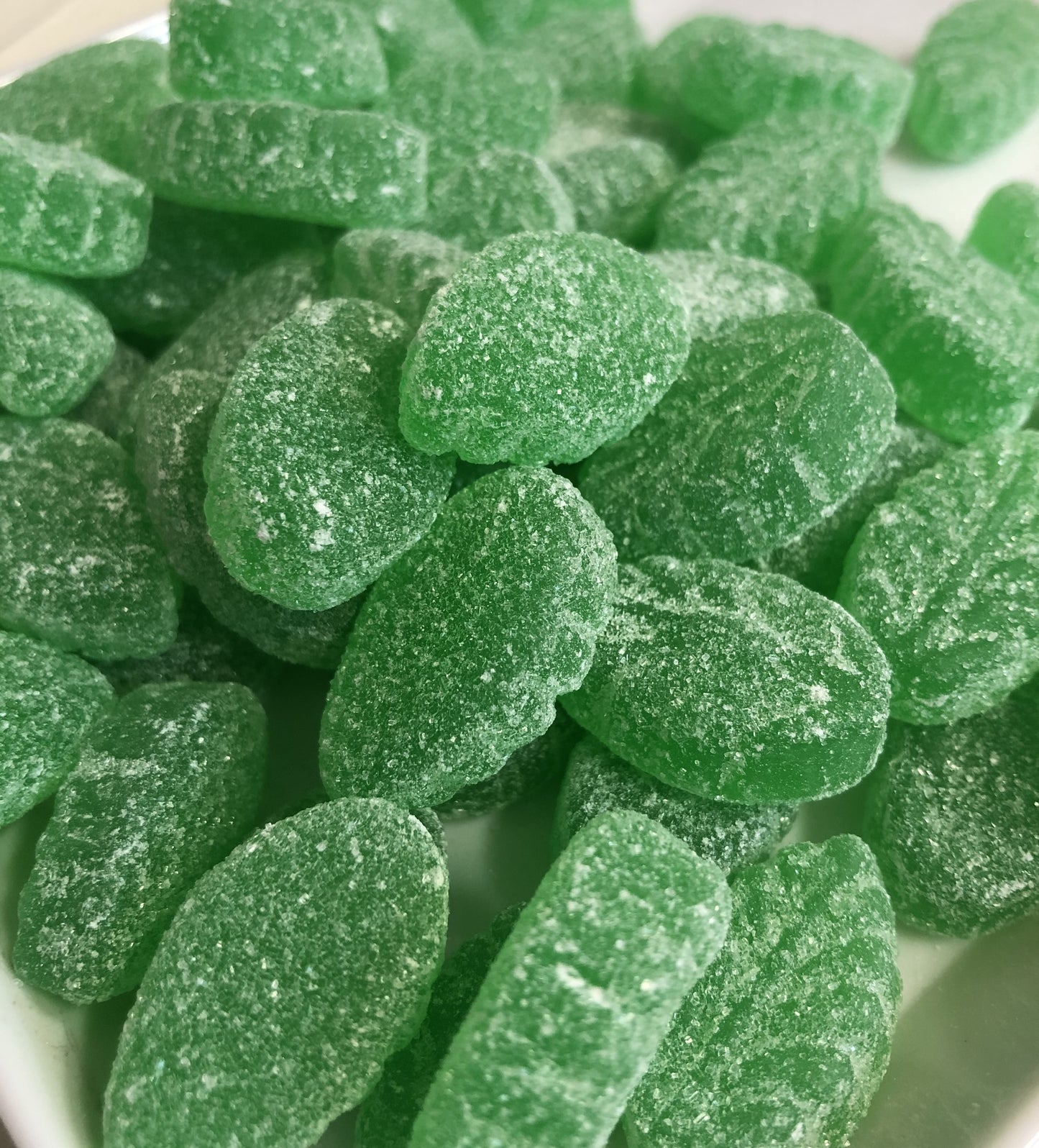 SelectSweets spearmint leaves candy green sugar-coated chewy candy pieces